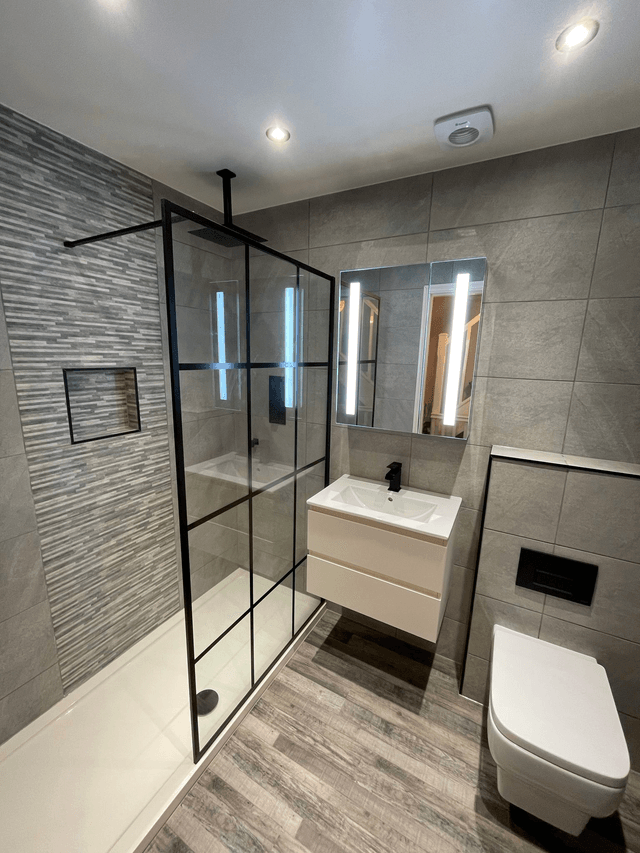  Large Bathroom Package (Cladding) from £ 6999