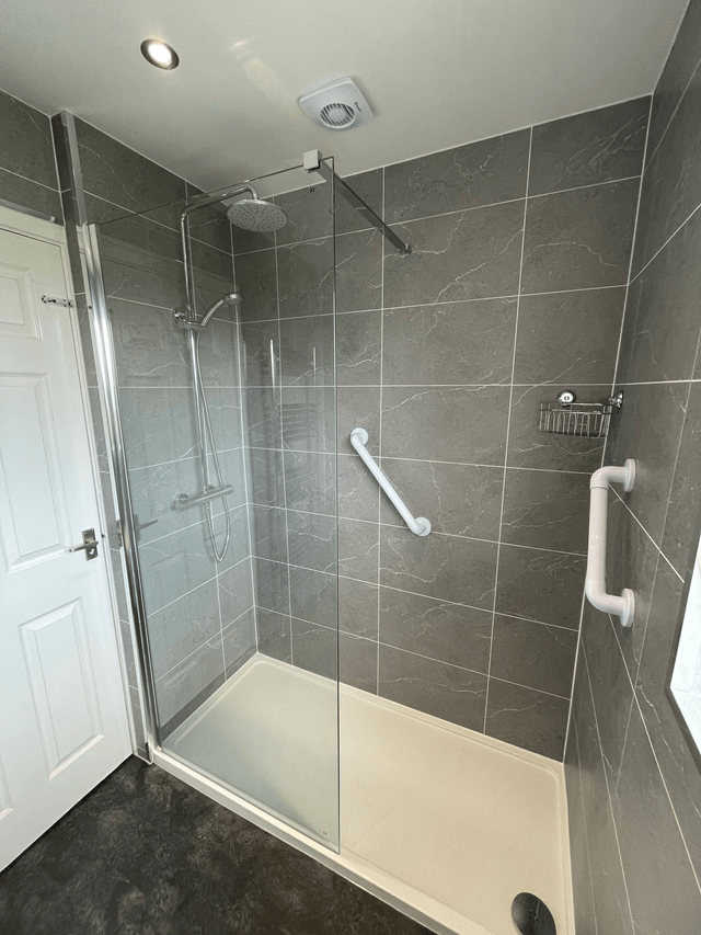 Walk in Shower Package from £1999