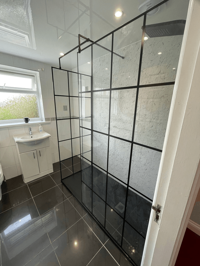 Walk in Shower Package from £1999