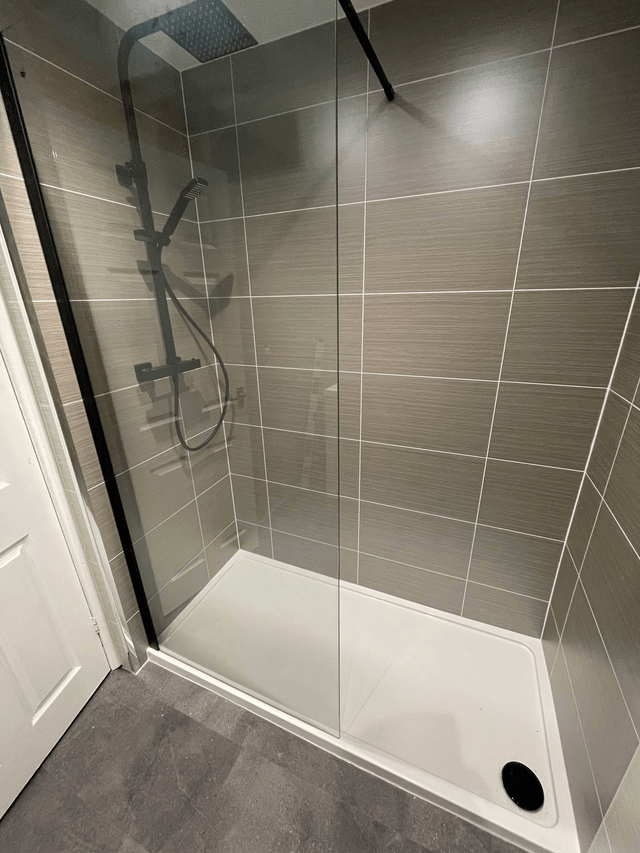 Walk in Shower Package from £1999